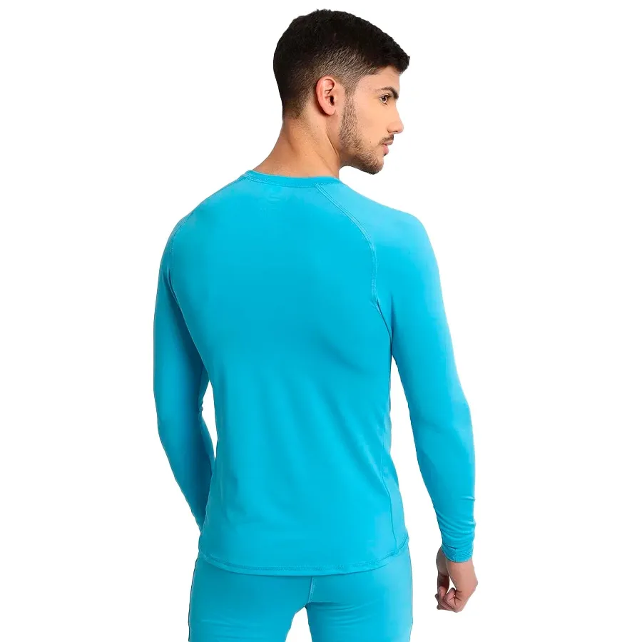 Imagen 1 de 3 de Remera Umbro Térmica-TURQUESA