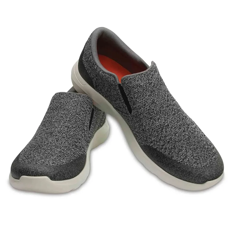 Imagen 3 de 5 de Zapatillas Crocs Kinsale Static Slip On-NEGRO/BLANCO