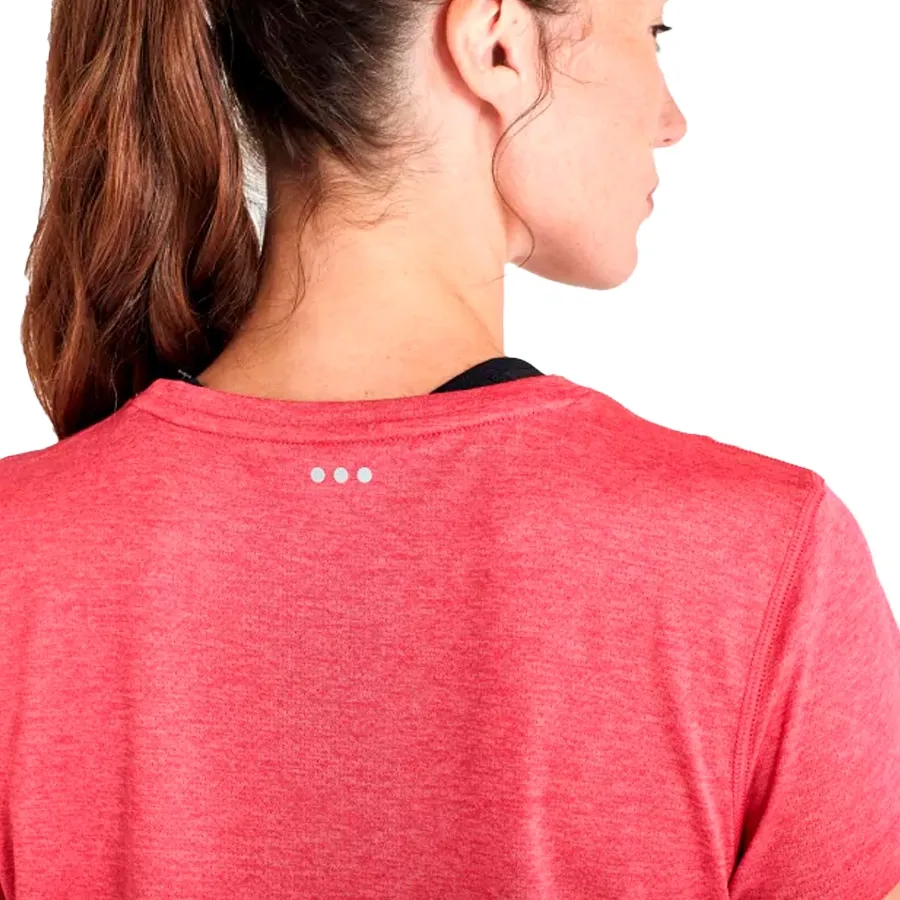 Imagen 2 de 4 de Remera Saucony Stopwatch-ROSA