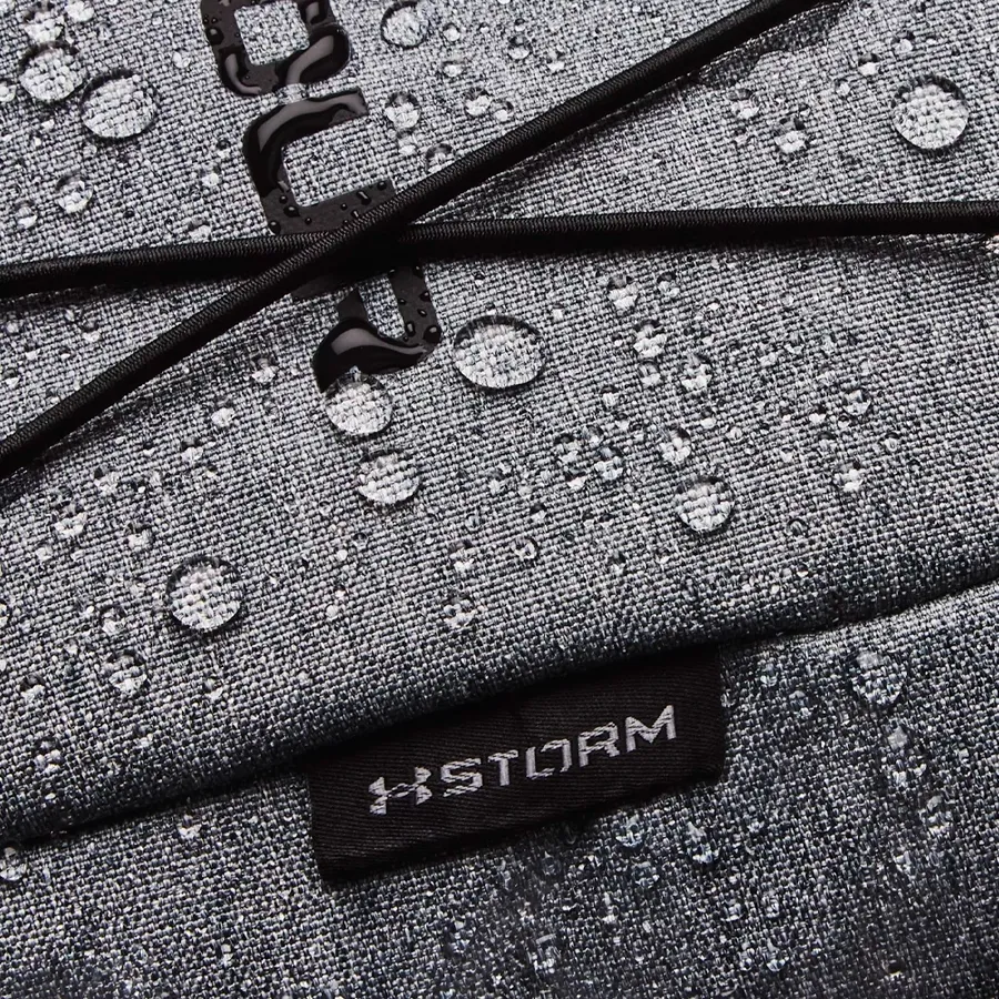 Imagen 6 de 7 de Mochila Under Armour Hustle Sport-GRIS/NEGRO