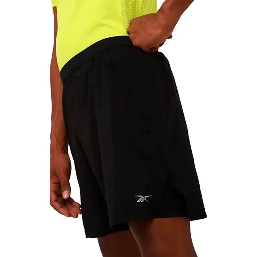 Imagen 3 de 4 de Shorts Reebok 2 en 1-NEGRO