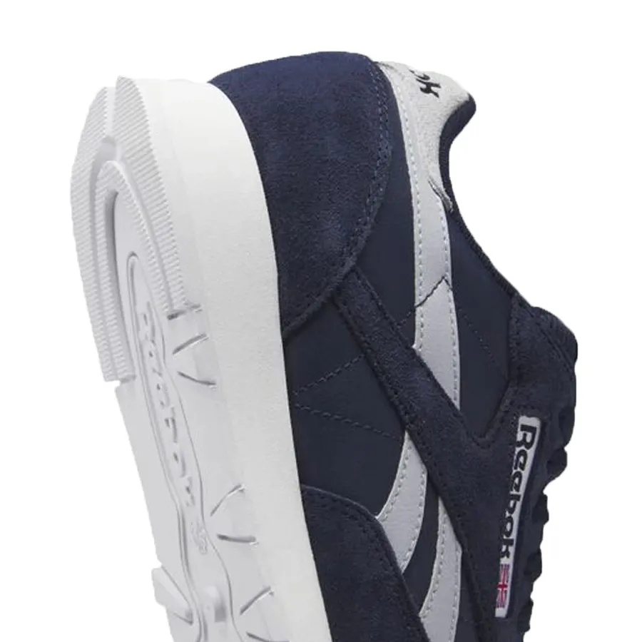 Imagen 5 de 6 de Zapatillas Reebok Classic Leather-MARINO/BLANCO