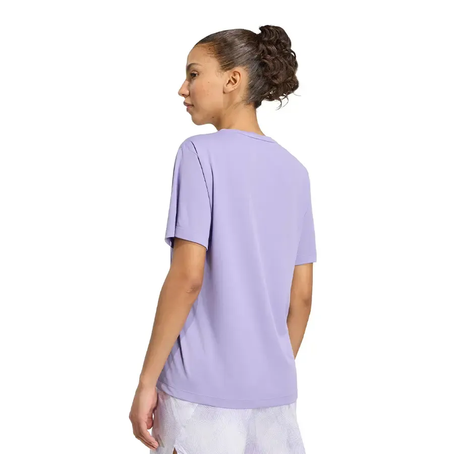 Imagen 1 de 5 de Remera adidas Adi365 Essentials Brand Love-LILA