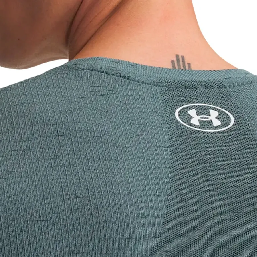 Imagen 2 de 3 de Remera Under Armour Vanish Seamless-GRIS