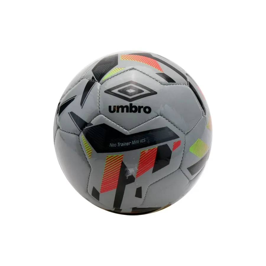 Imagen 0 de 1 de Pelota Umbro Mini Neo Trainer Aw-GRIS/NEGRO