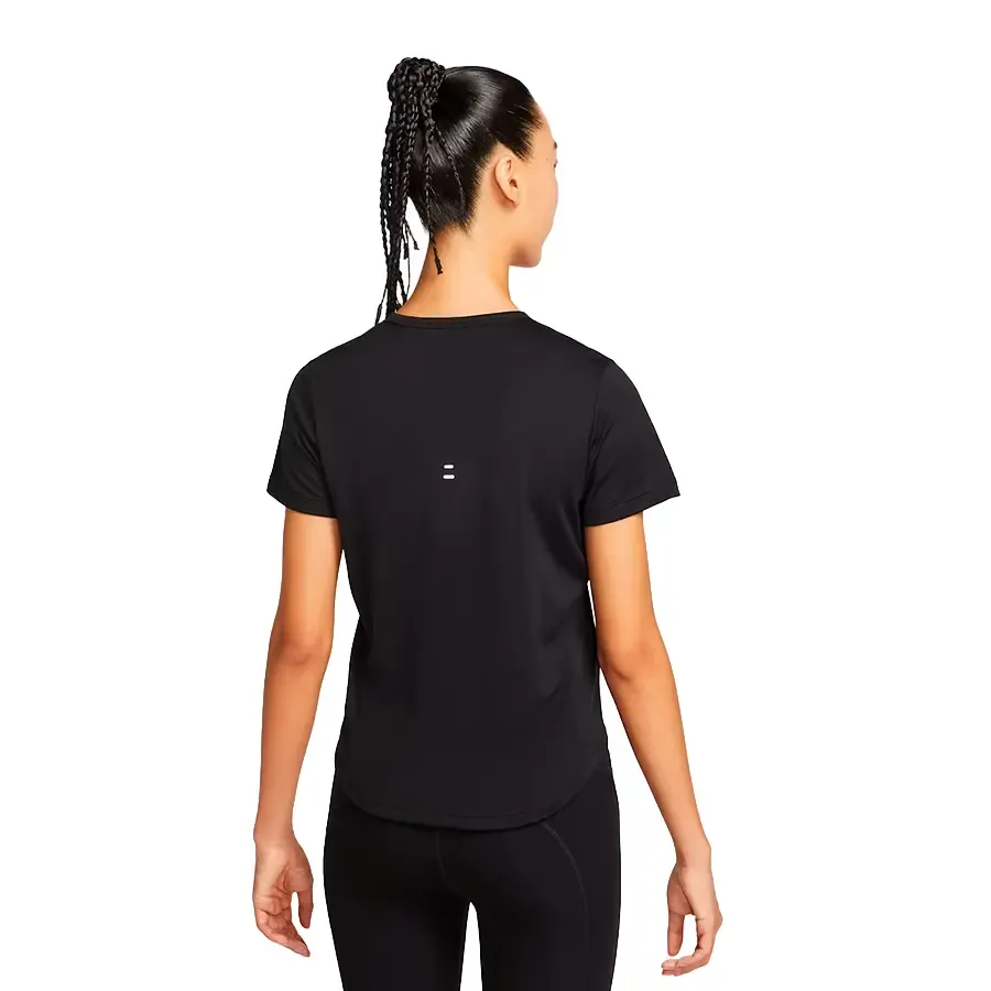 Imagen 1 de 6 de Remera Nike Tempo Swoosh Run-NEGRO