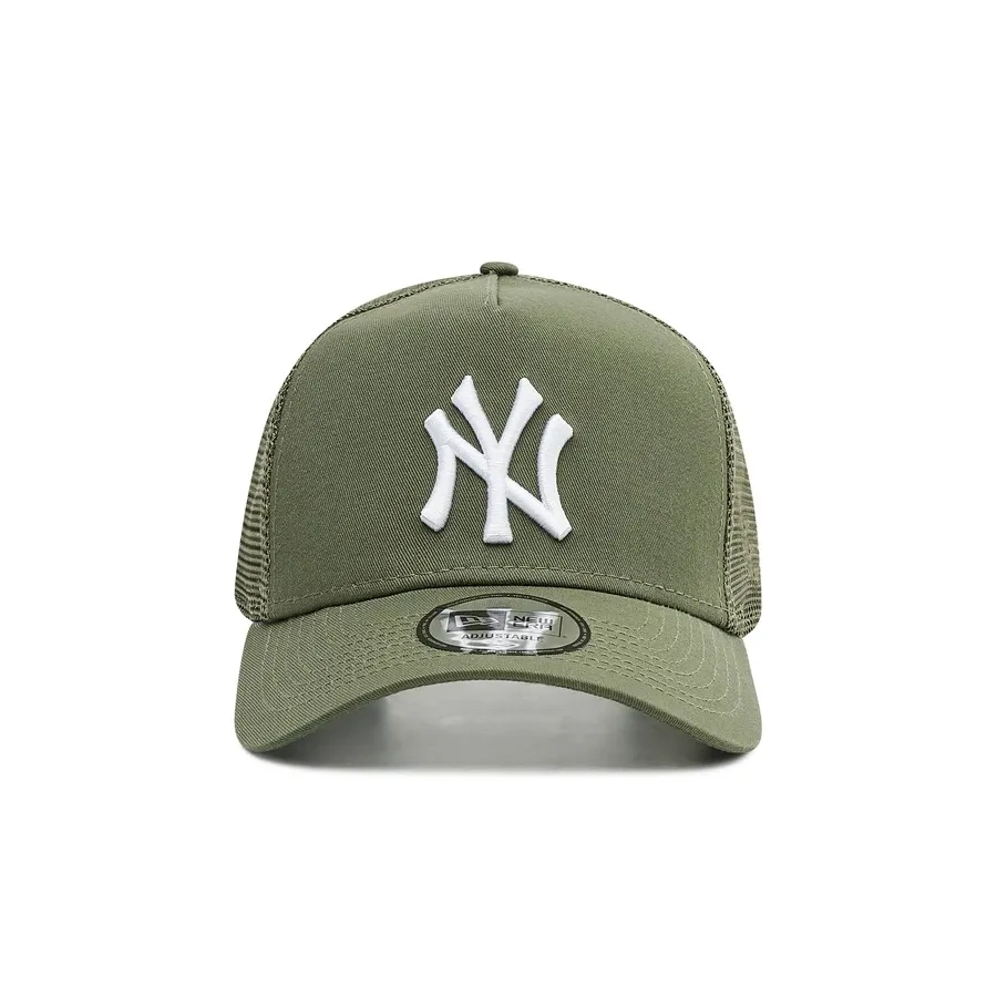 Imagen 0 de 5 de Gorra New Era New York Yankees-VERDE OSCURO/BLANCO