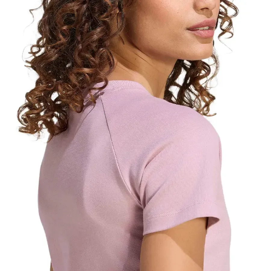 Imagen 4 de 5 de Remera adidas originals Essentials Slim Tee-ROSA