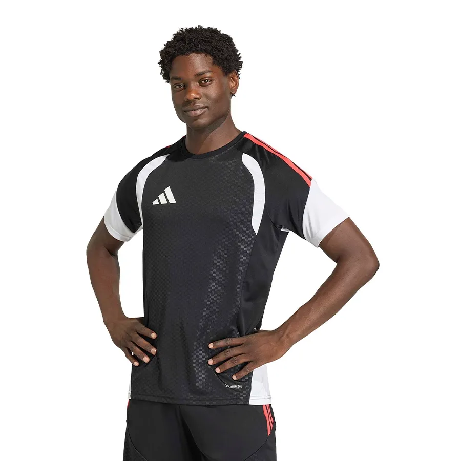 Imagen 0 de 6 de Camiseta adidas Tiro 26 Competition-NEGRO/BLANCO/ROJO