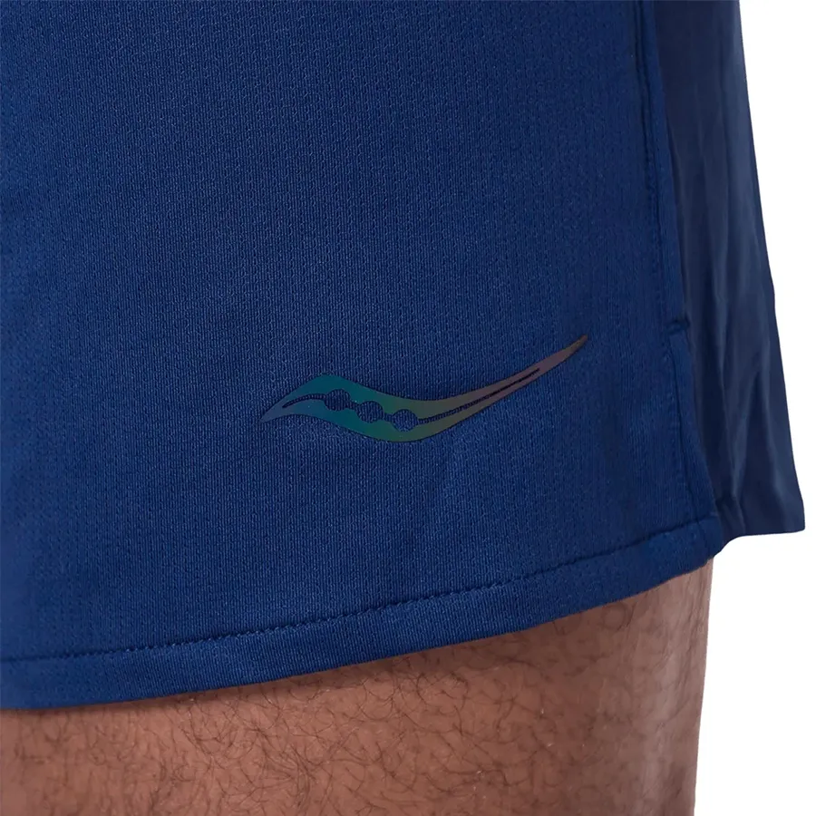 Imagen 3 de 5 de Shorts Saucony Stopwatch 5"-MARINO
