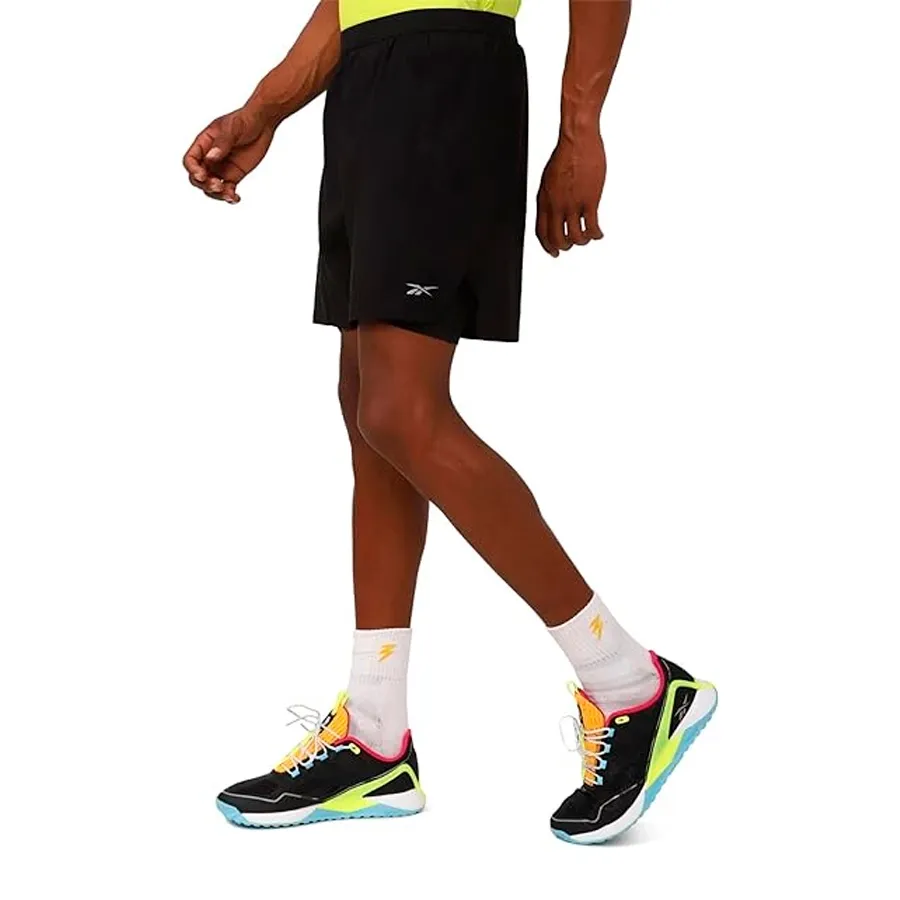 Imagen 0 de 4 de Shorts Reebok 2 en 1-NEGRO