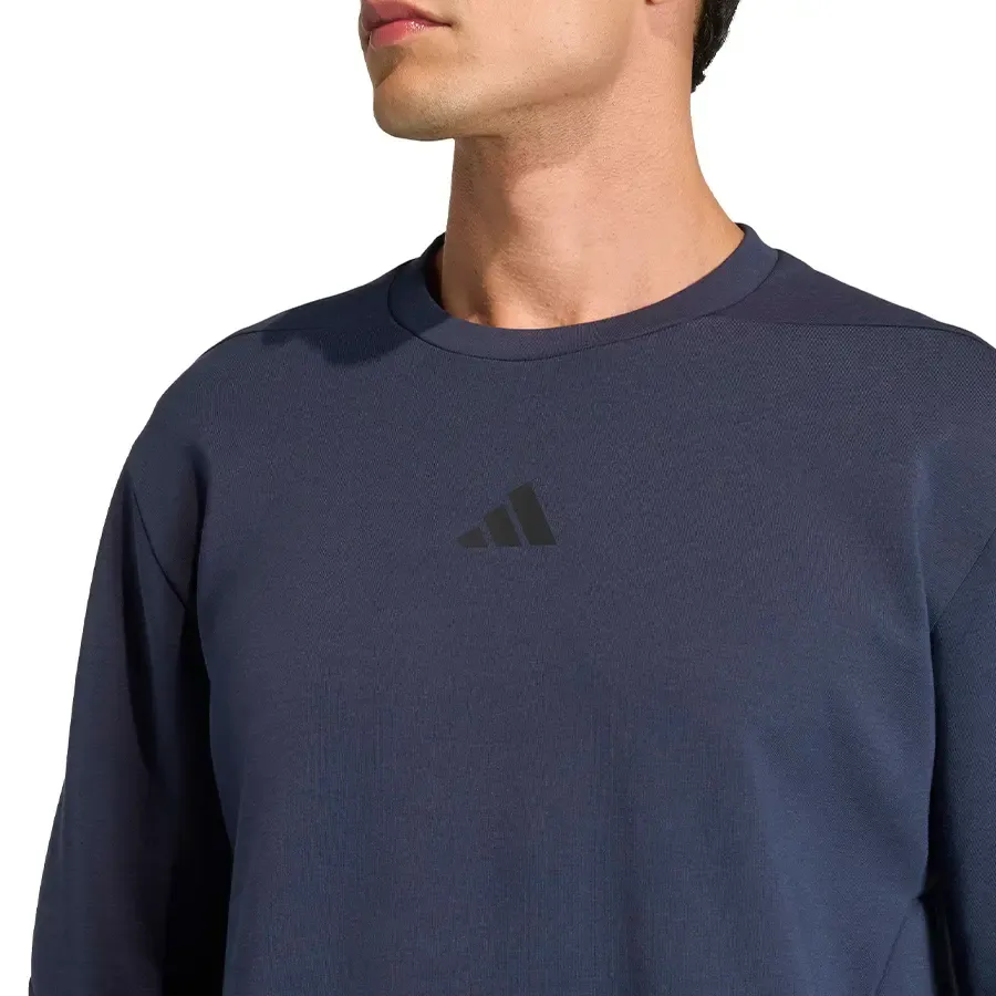 Imagen 3 de 5 de Buzo adidas Designed for Training-AZUL MARINO