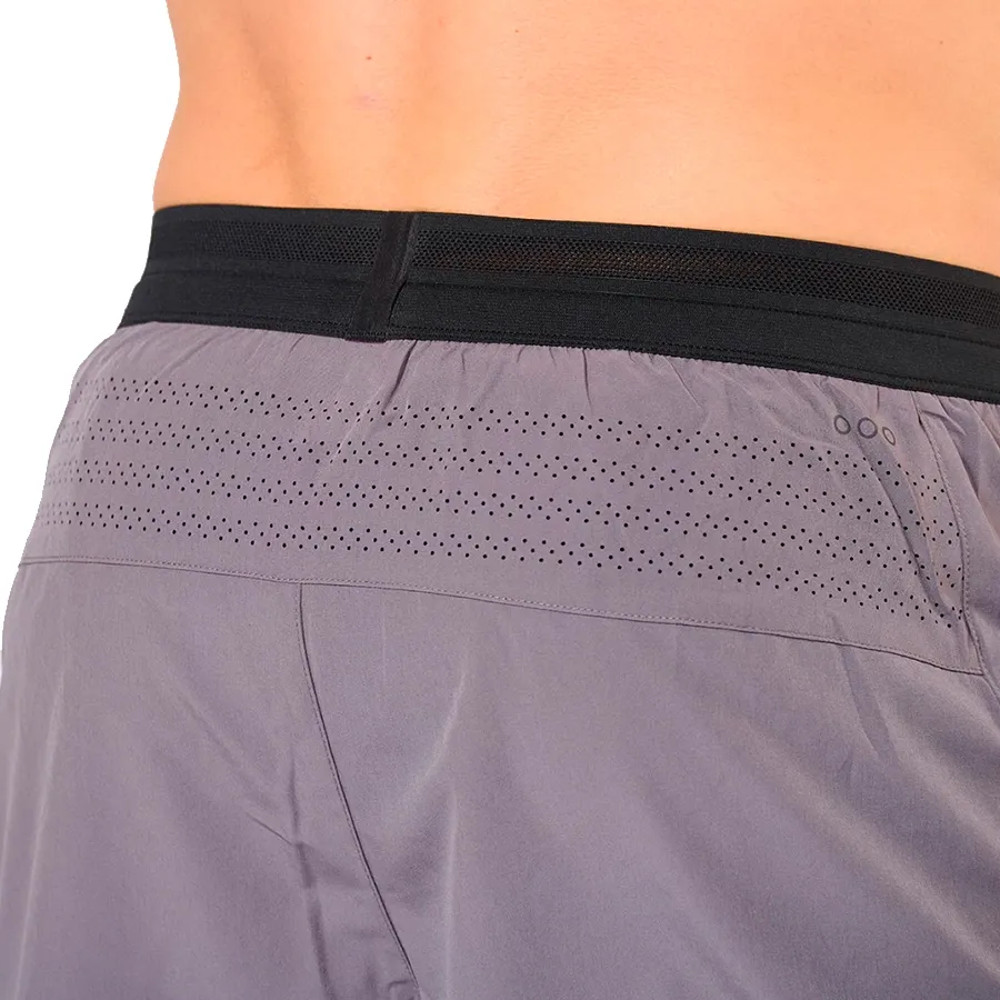 Imagen 3 de 4 de Shorts Saucony Kinvara 5"-GRIS