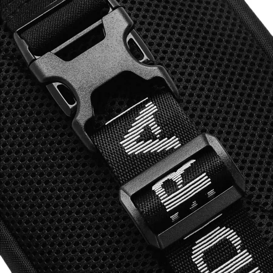 Imagen 6 de 8 de Riñonera Under Armour Flex Waist Bag-NEGRO