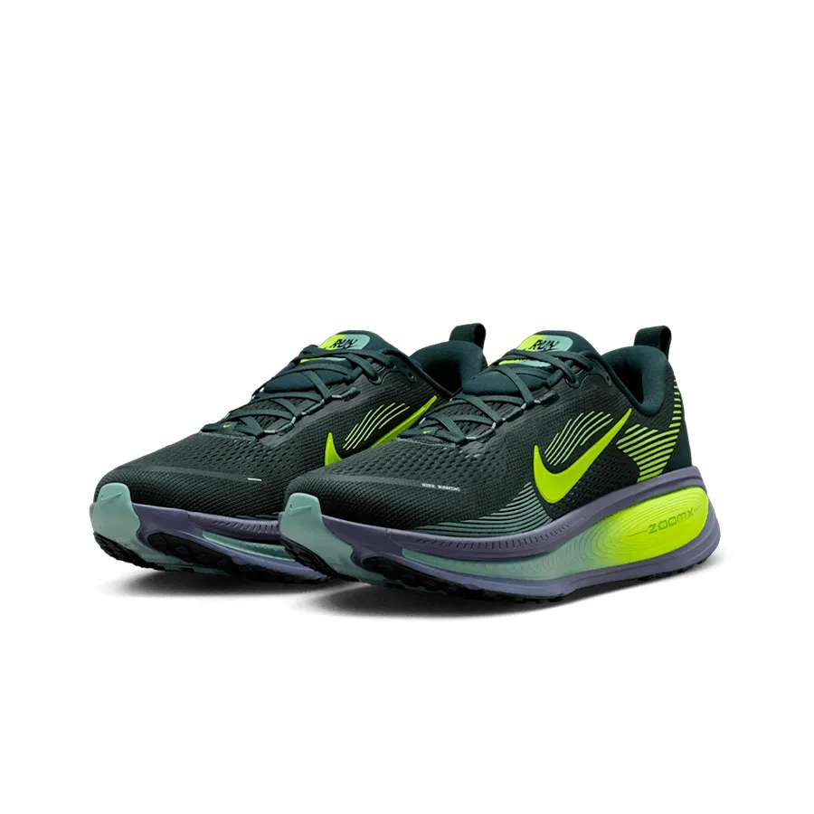 Imagen 1 de 8 de Zapatillas Nike Vomero 18-VERDE MUSGO/AMARILLO FLUOR