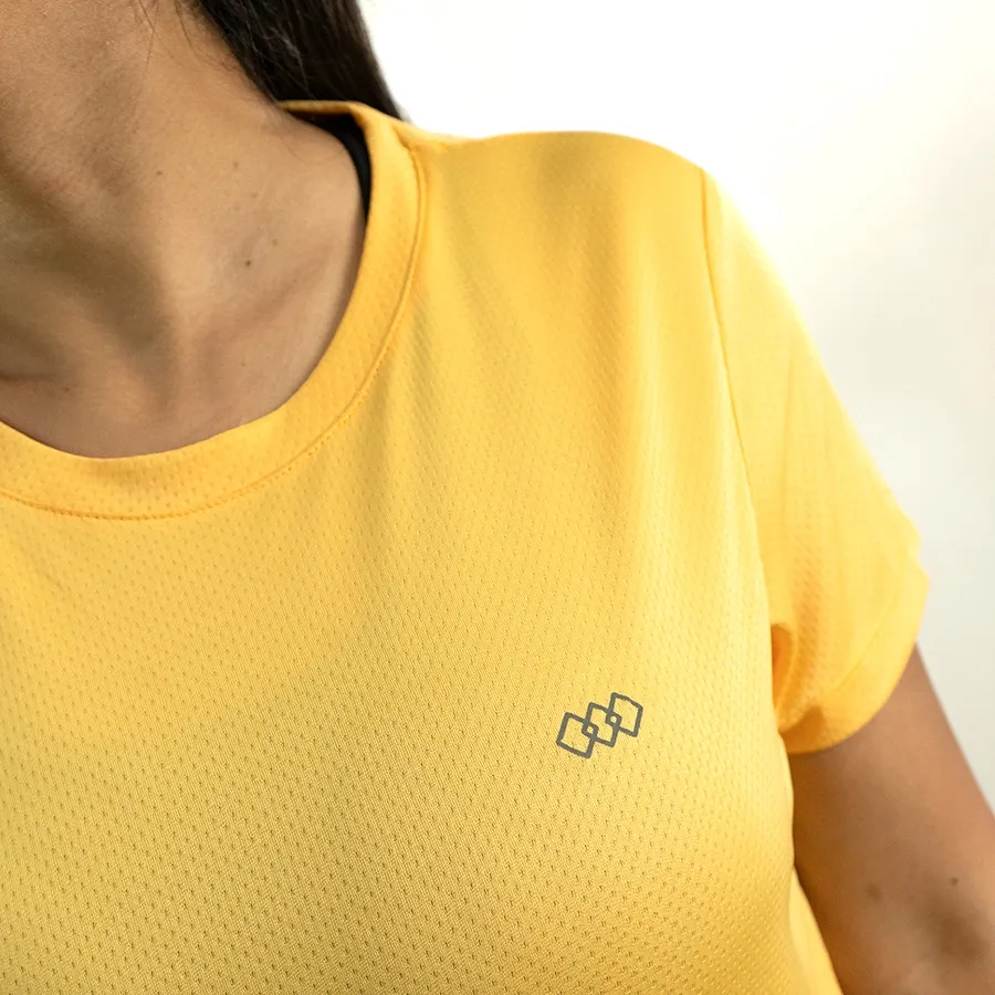 Imagen 3 de 5 de Remera Kamp Ultrarun-AMARILLO