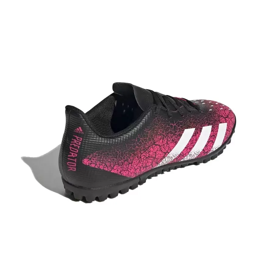 Imagen 1 de 7 de Botines adidas Predator Freak 4 Tf-ROSA/NEGRO/BLANCO