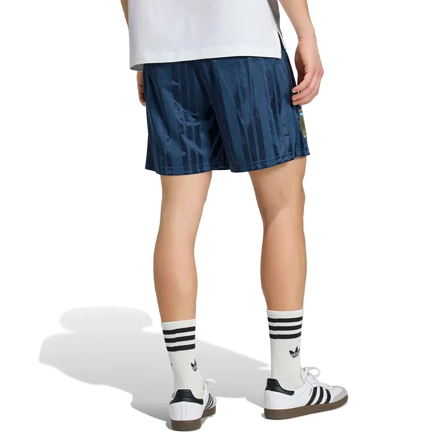 Imagen 1 de 6 de Short adidas originals Argentina Eqt Afa-AZUL