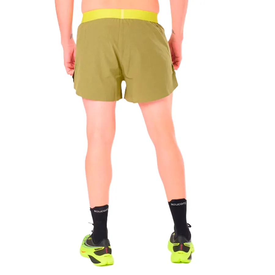 Imagen 2 de 6 de Short Saucony Endorphin Split II 2.5-OLIVA