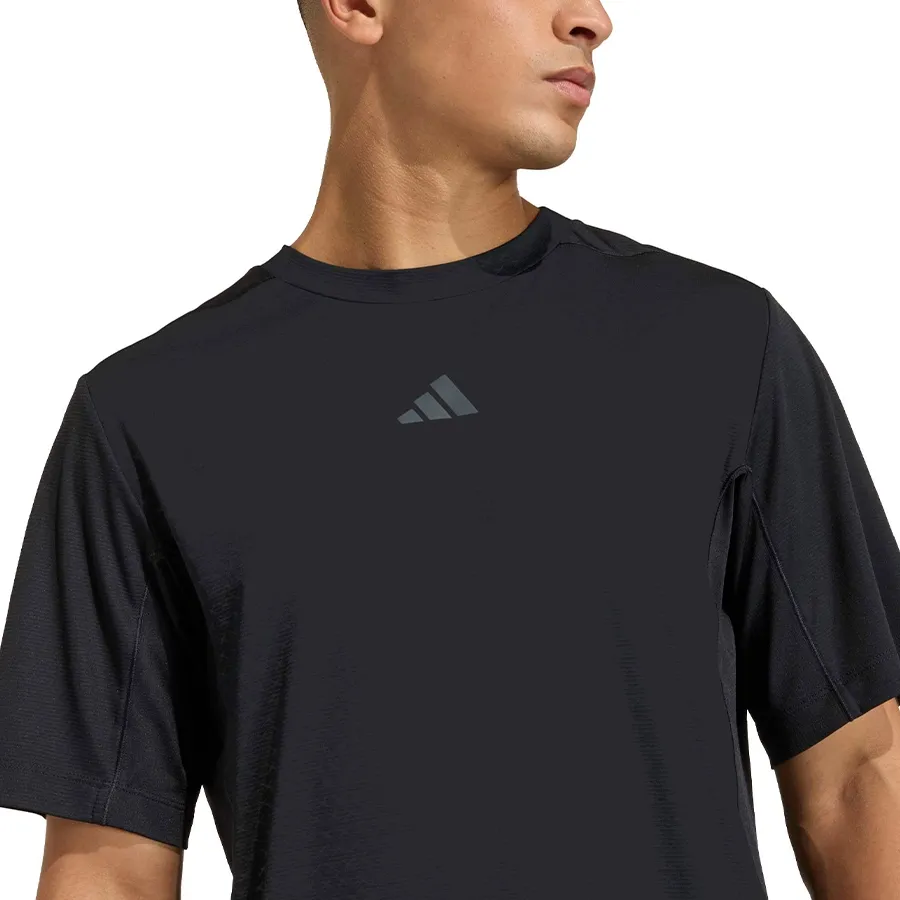 Imagen 3 de 6 de Remera adidas D4T PrimeLift 3 Stripes-NEGRO
