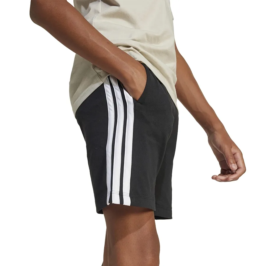 Imagen 2 de 4 de Shorts adidas Essentials-NEGRO/BLANCO