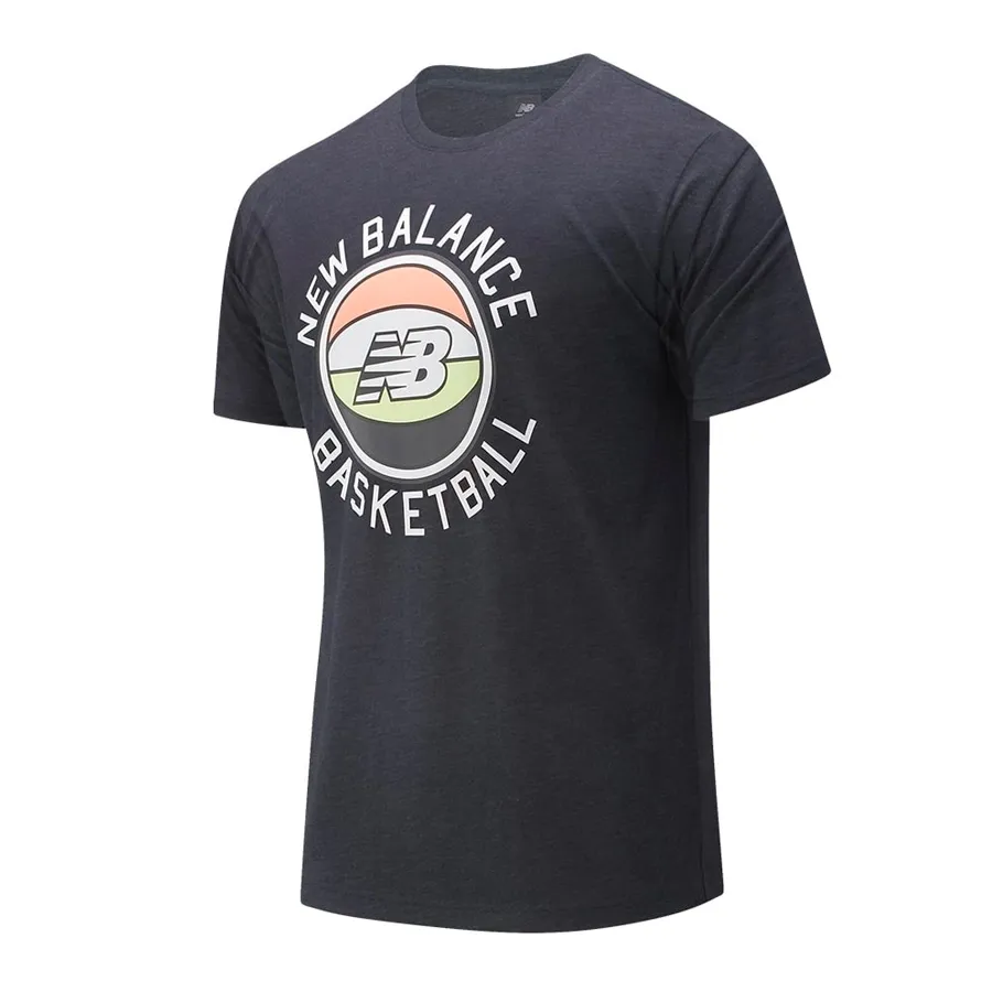 Imagen 0 de 1 de Remera New Balance Basketball First Light-NEGRO/BLANCO/NARANJA