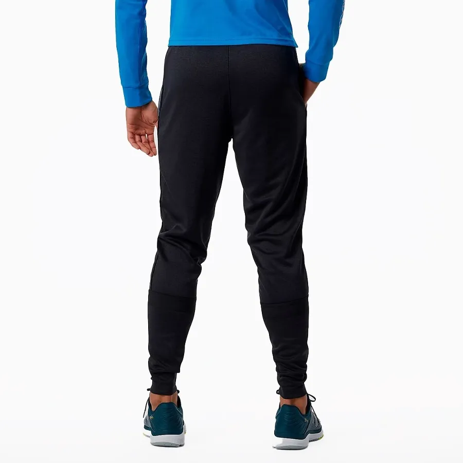 Imagen 3 de 4 de Pantalón New Balance Tenacity Stretch Woven-NEGRO