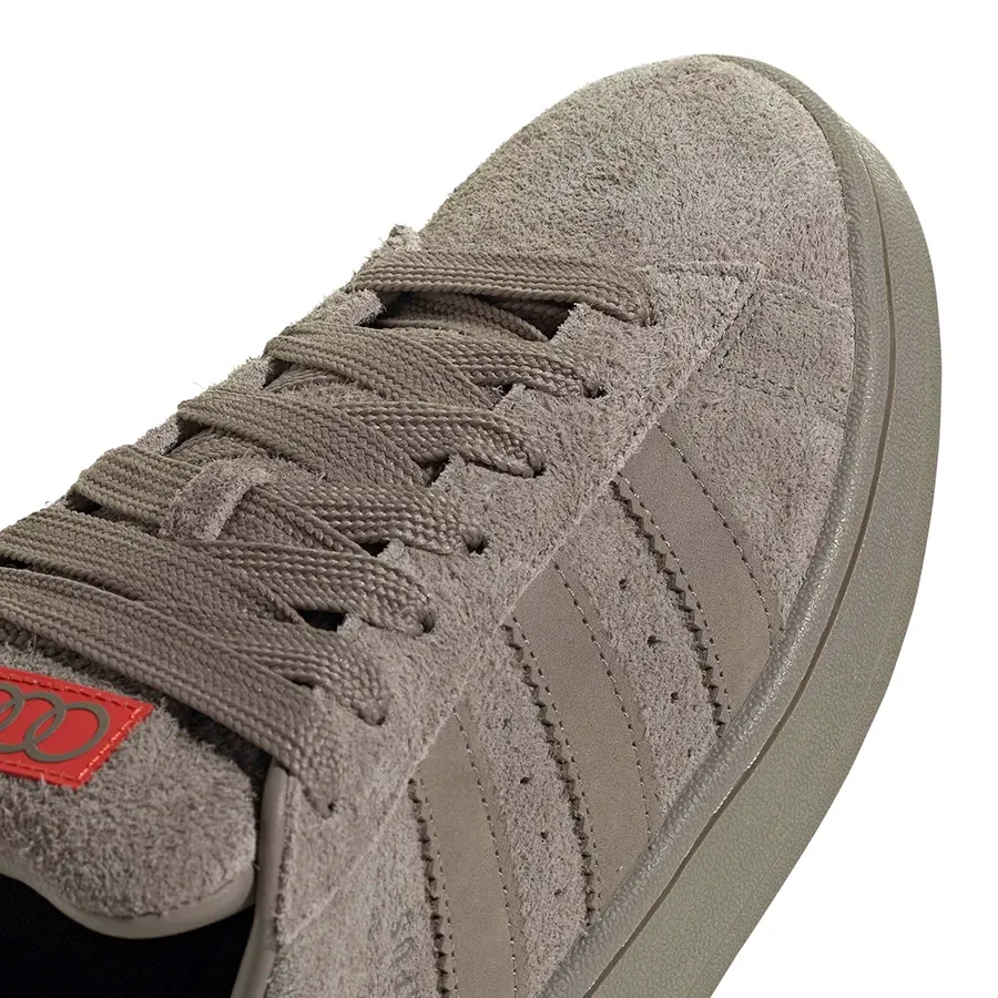 Imagen 5 de 7 de Zapatillas adidas originals Campus 00s Audi Revolut-MARRON