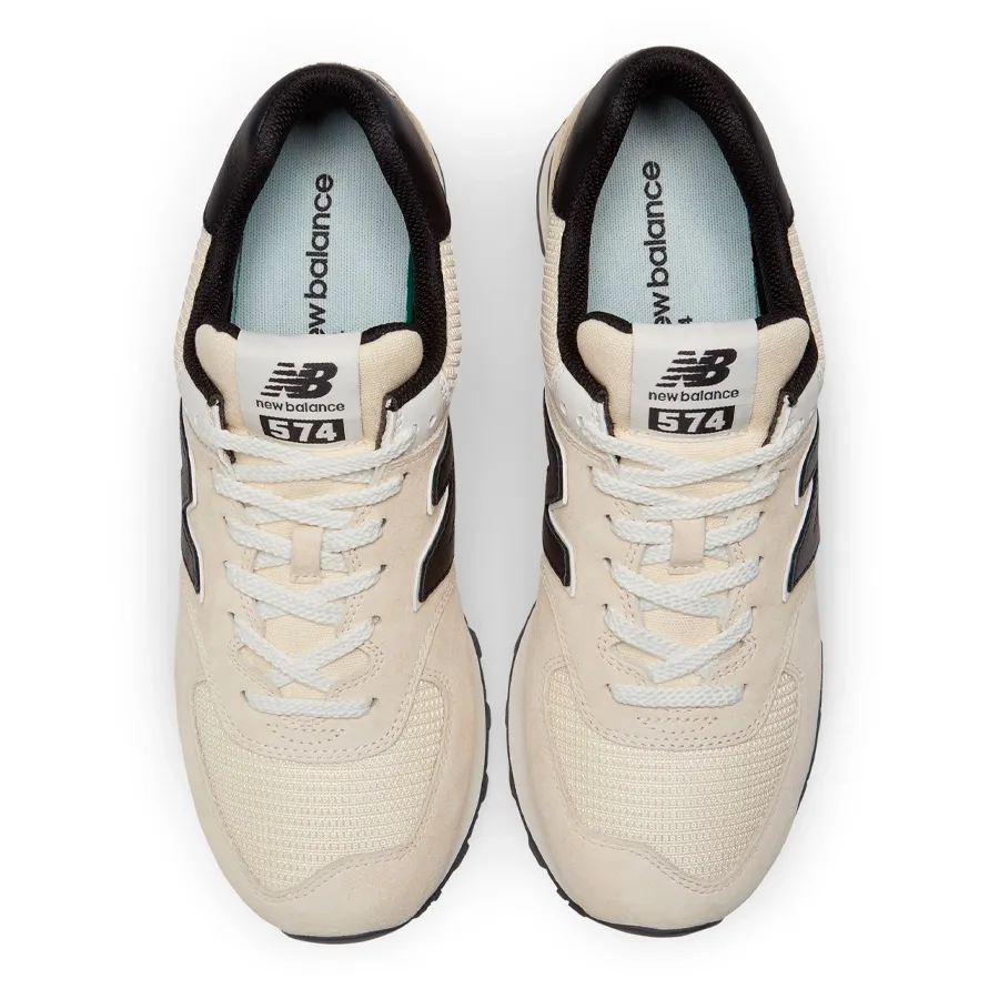 Imagen 3 de 6 de Zapatillas New Balance 574-BEIGE/NEGRO