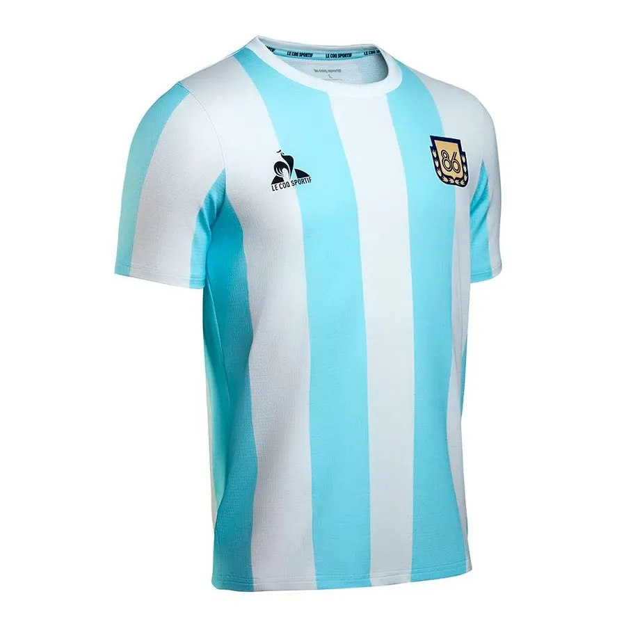 Imagen 1 de 7 de Camiseta Le Coq Sportif Titular Homenaje 86 Argentina-CELESTE/BLANCO
