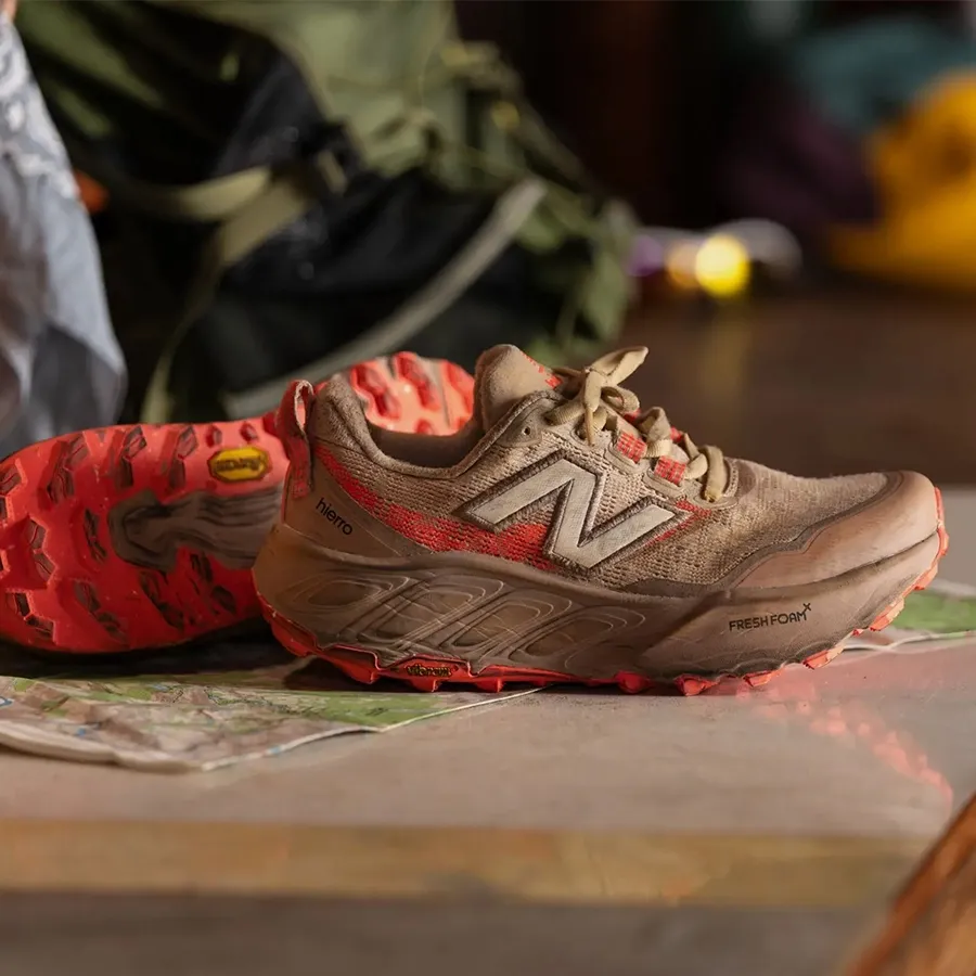 Imagen 6 de 7 de Zapatillas New Balance Hierro V9-BEIGE/CREMA/SALMON