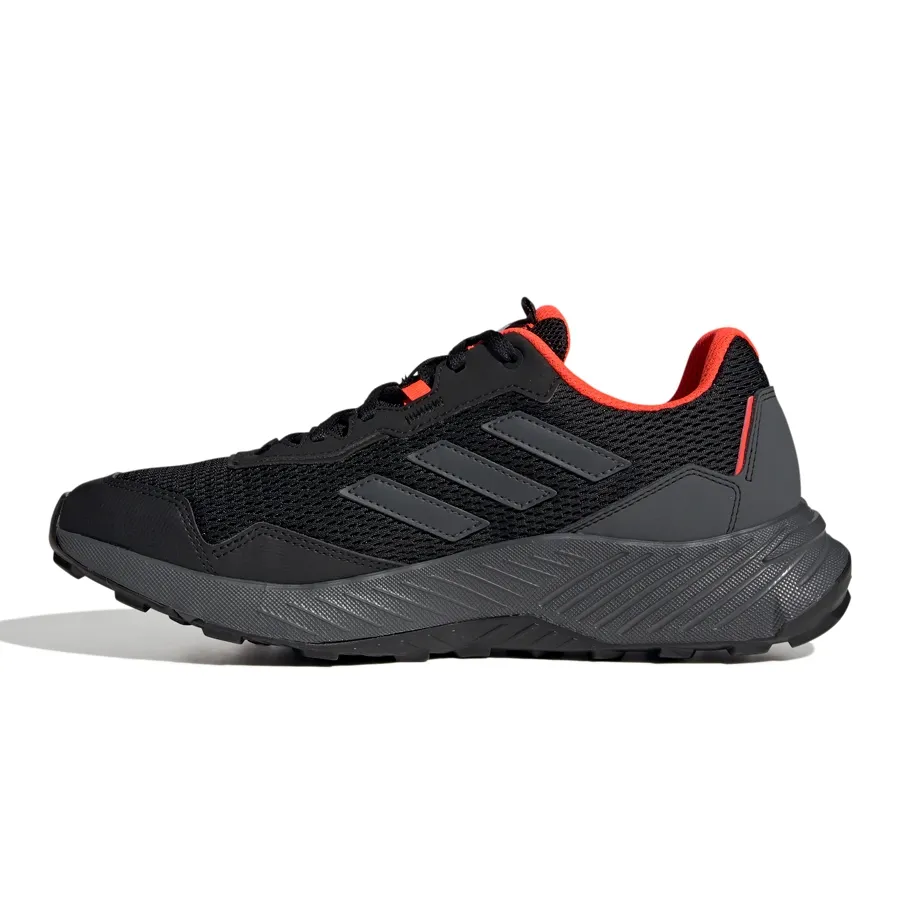 Imagen 2 de 7 de Zapatillas adidas Tracefinder-NEGRO/NARANJA