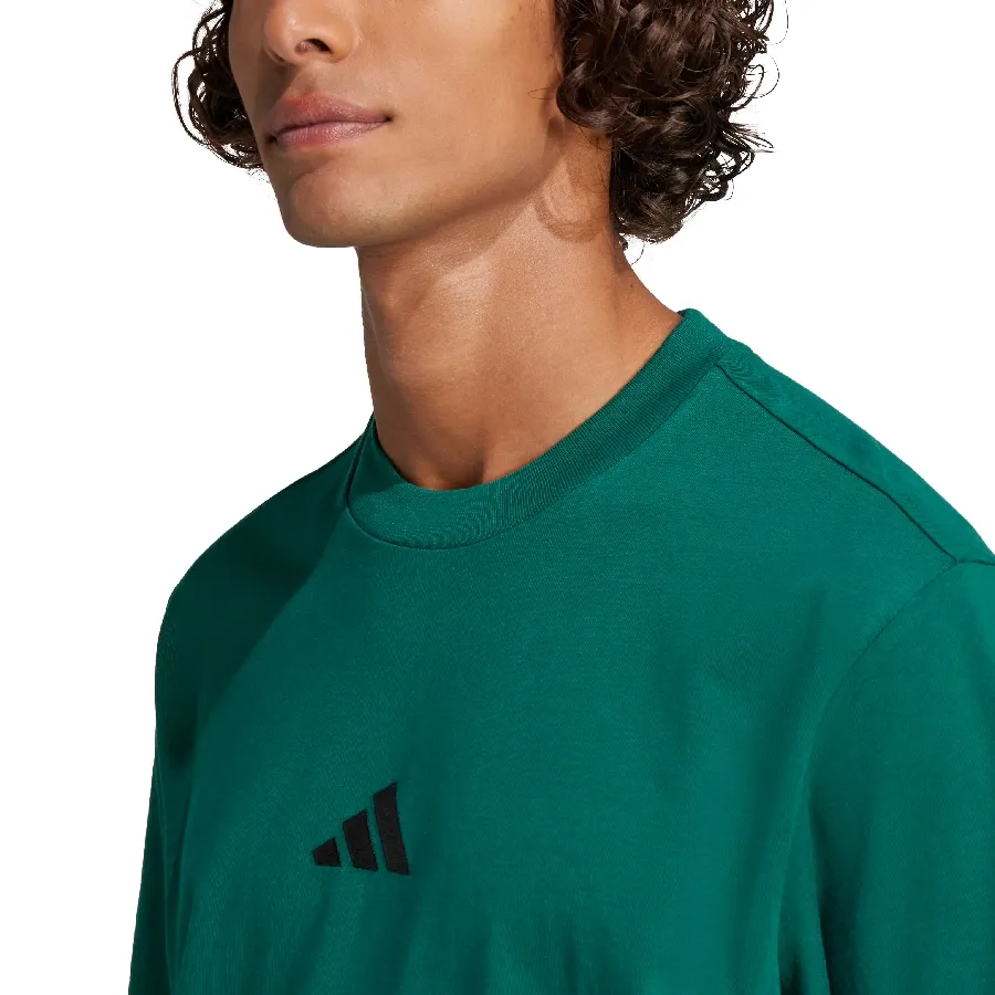 Imagen 4 de 5 de Remera adidas Essentials Logo Pequeño-VERDE