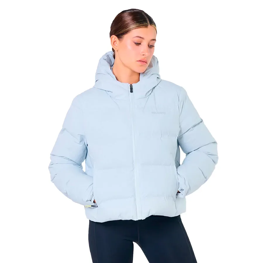 Imagen 0 de 4 de Campera Saucony Surge Heat-CELESTE