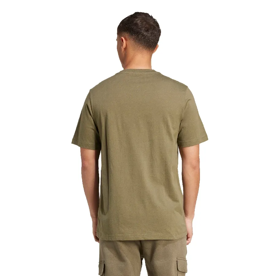 Imagen 2 de 4 de Remera adidas Camo Script Graphic-OLIVA