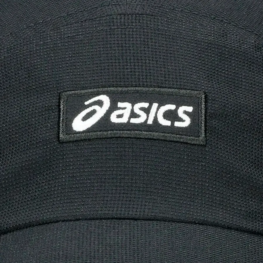 Imagen 2 de 3 de Gorra Asics Performance Run 5-NEGRO