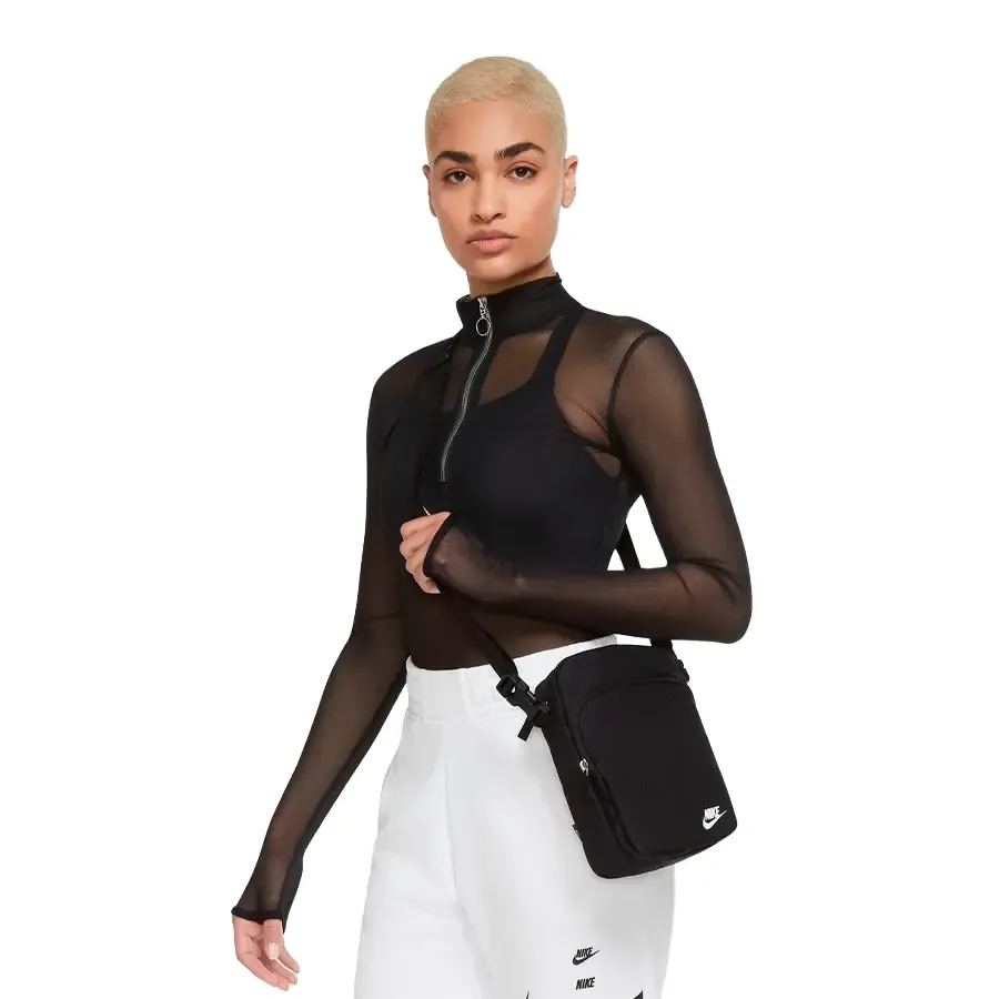 Imagen 5 de 6 de Bandolera Nike Heritage-NEGRO
