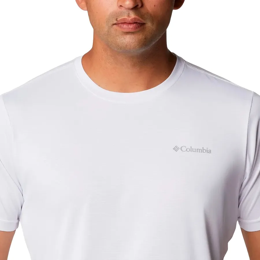 Imagen 4 de 5 de Remera Columbia Hike-BLANCO