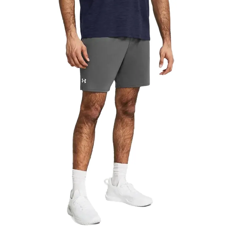 Imagen 0 de 4 de Shorts Under Armour Launch Elite 7''-GRAFITO