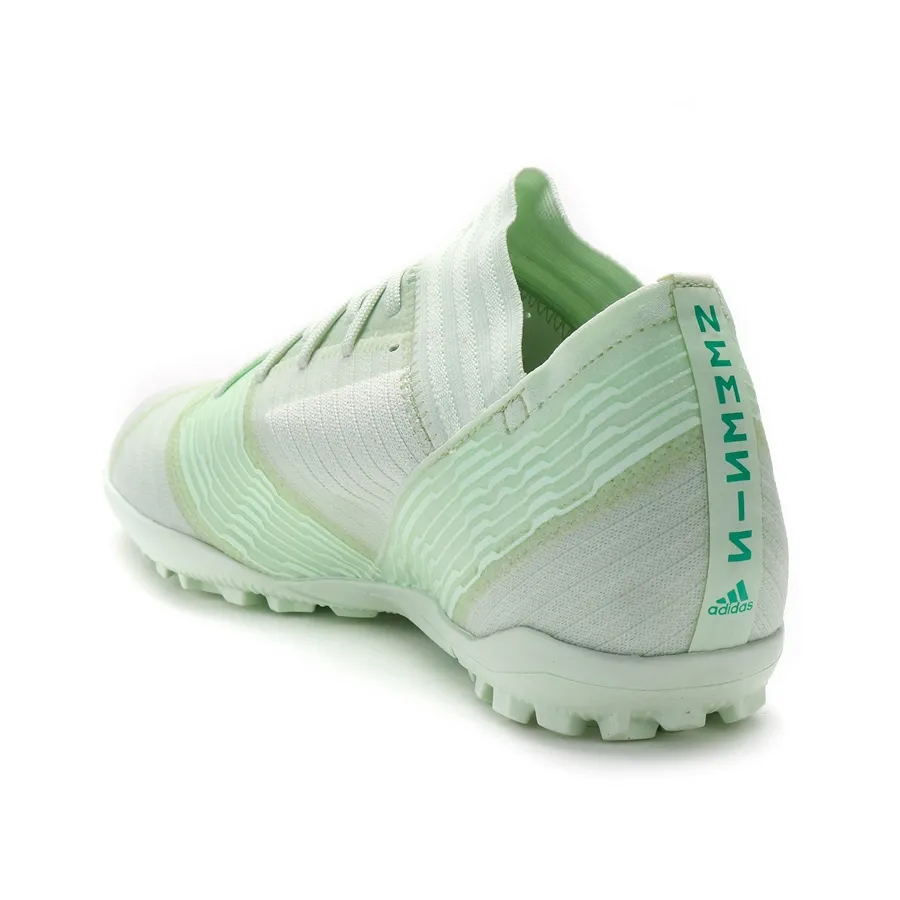 Imagen 2 de 4 de Botines adidas Nemeziz Tango 17.3-VERDE