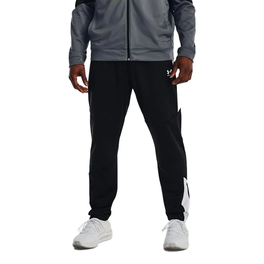 Imagen 0 de 6 de Pantalón Under Armour Tricot Fashion Track-NEGRO/GRIS