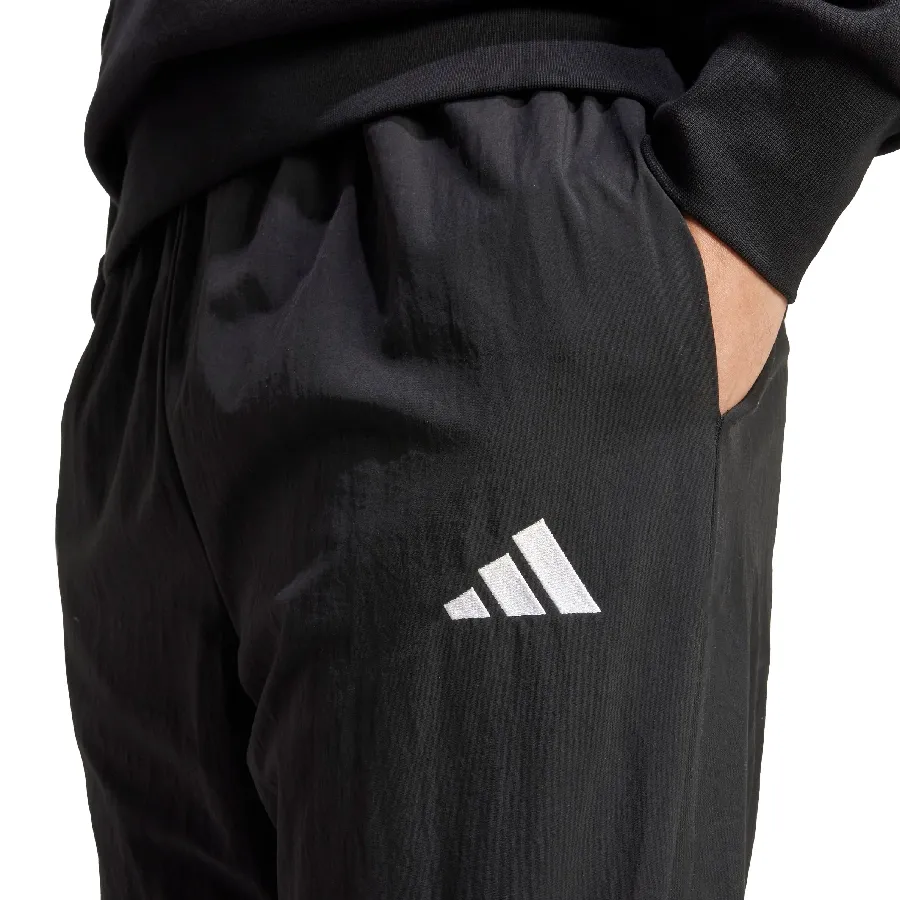 Imagen 3 de 4 de Pantalón adidas Esencial Small Logo-NEGRO