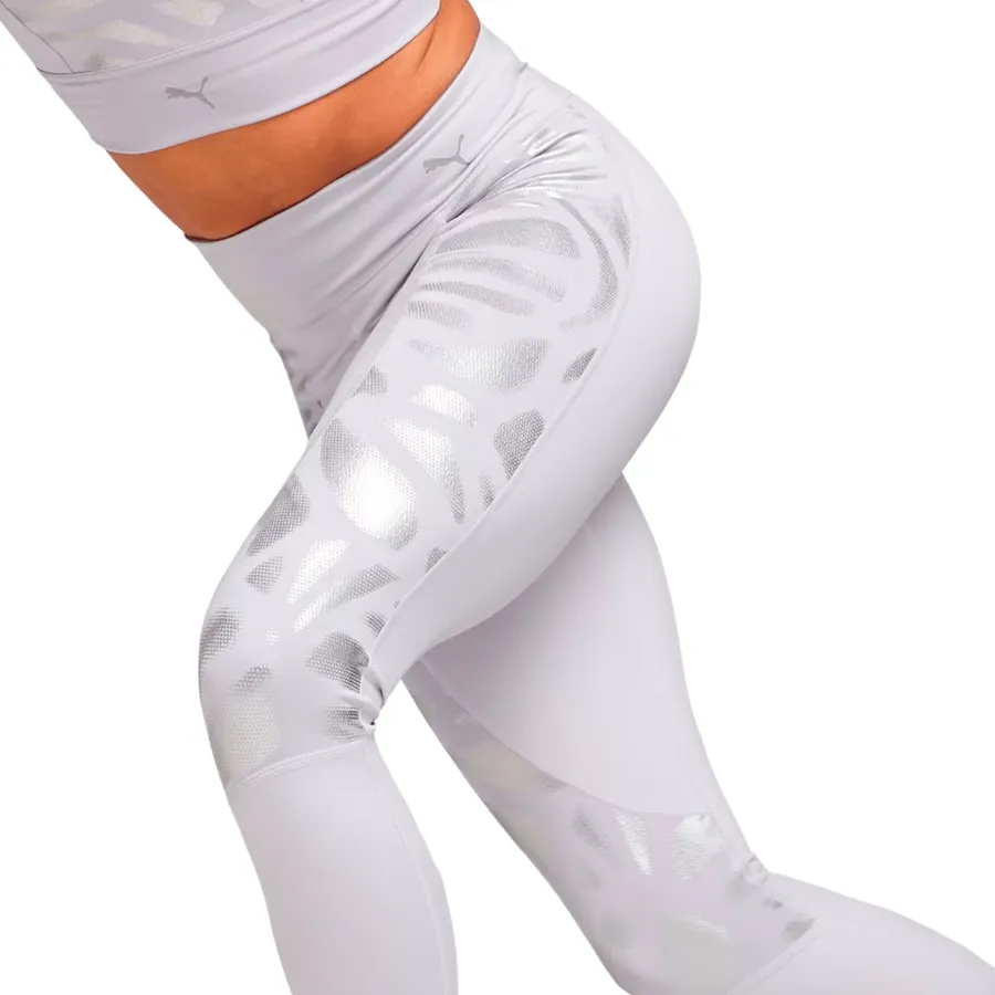 Imagen 2 de 4 de Calza Puma Nova Shine-LILA