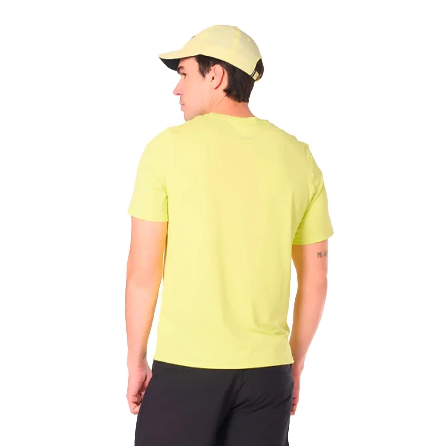 Imagen 1 de 5 de Remera Saucony Manga Corta Peregrine Tr Graphic-AMARILLO