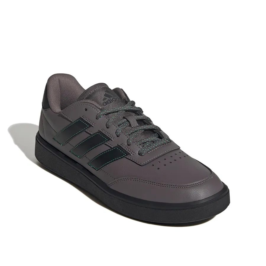 Imagen 1 de 7 de Zapatillas adidas Courtblock-MARRON/NEGRO