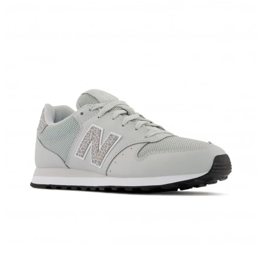 Imagen 2 de 5 de Zapatillas New Balance 500-PLATA/BLANCO