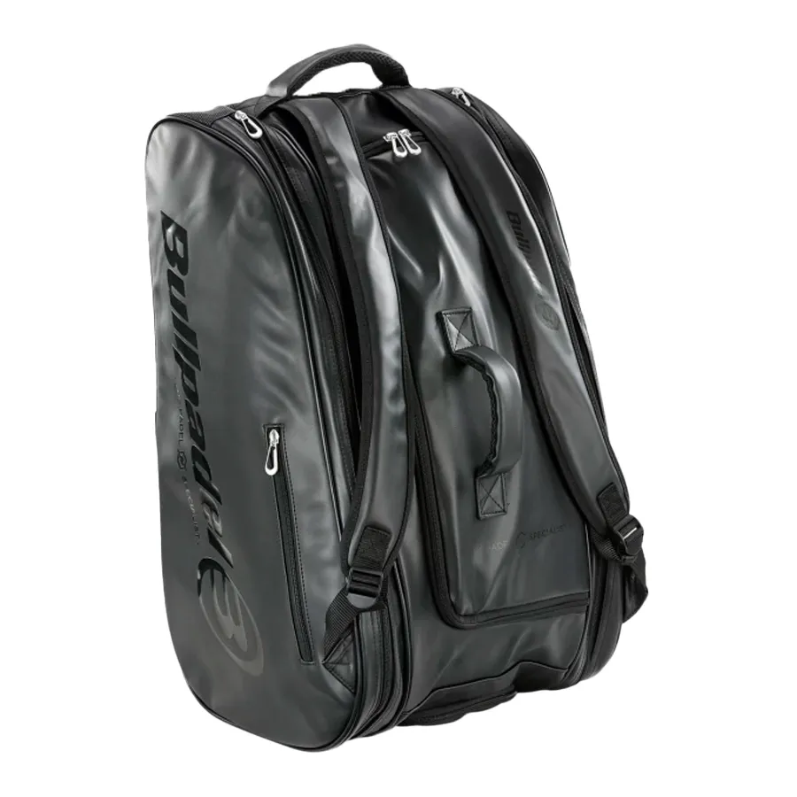 Imagen 1 de 2 de Paletero Bullpadel Casual-NEGRO