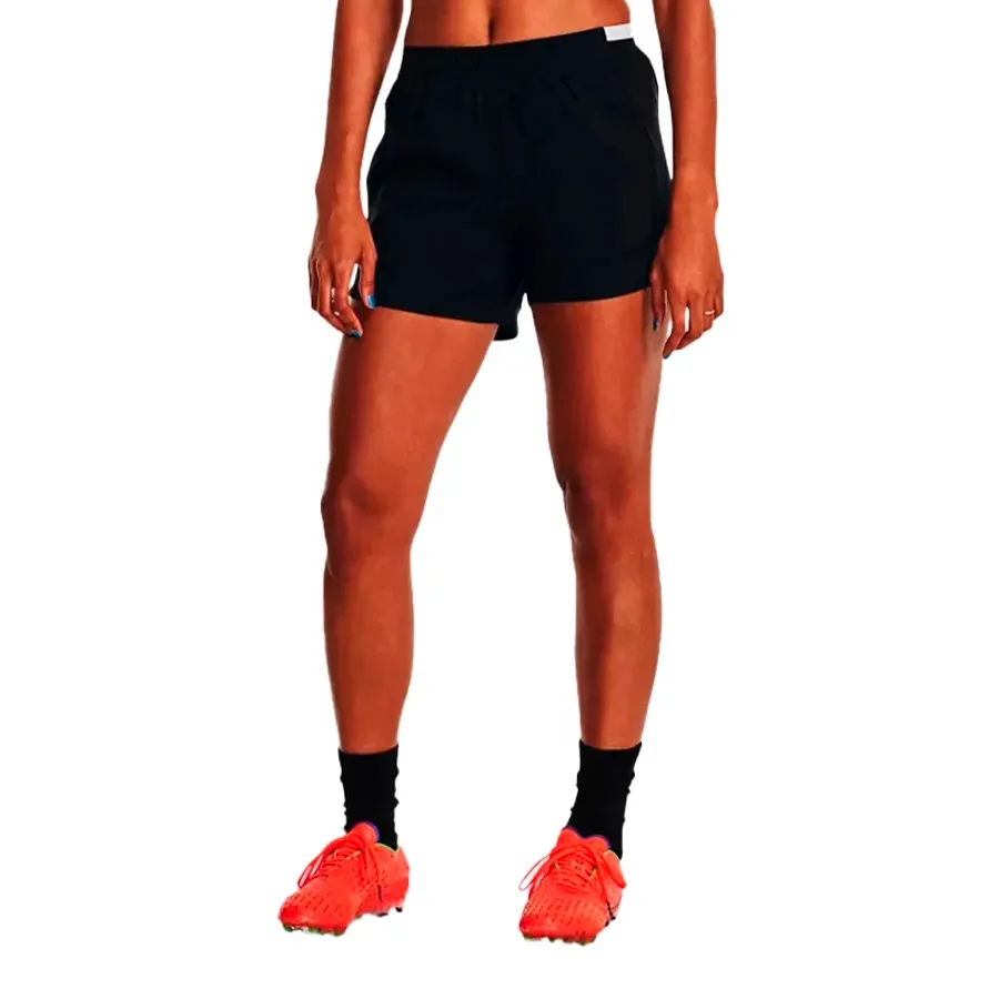 Imagen 0 de 4 de Shorts Under Armour Challenger Pro-NEGRO