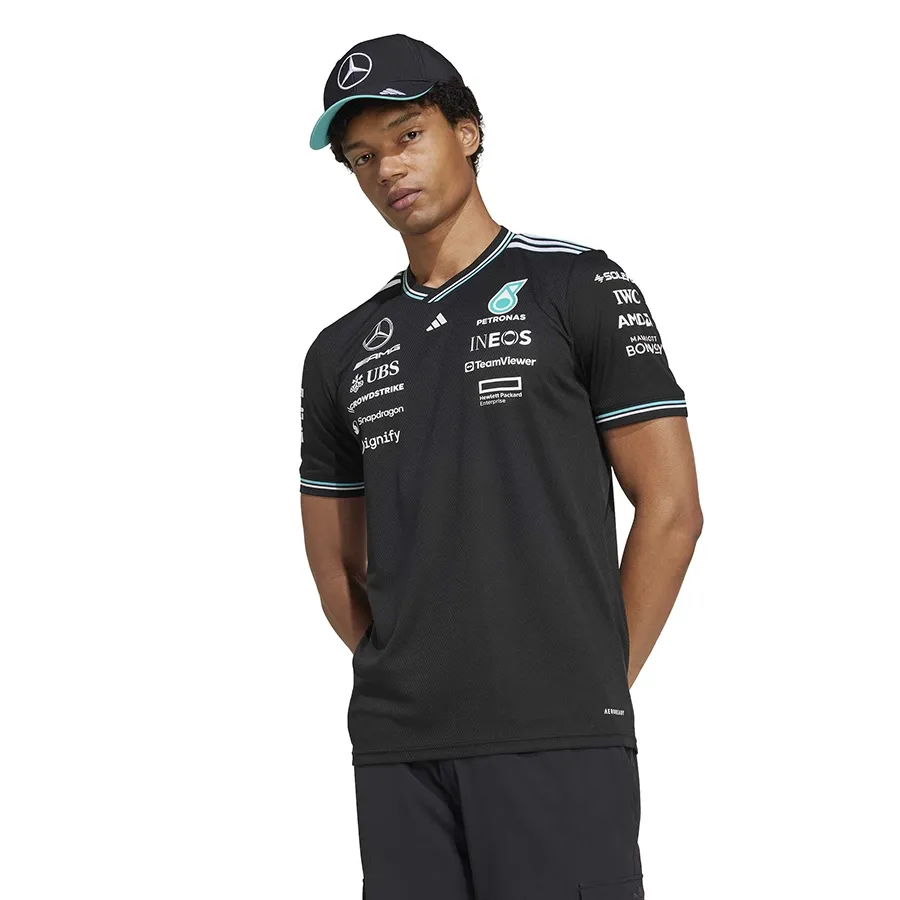 Imagen 0 de 5 de Remera adidas Mercedes - AMG Petronas Formula One Team-NEGRO/BLANCO/TURQUESA