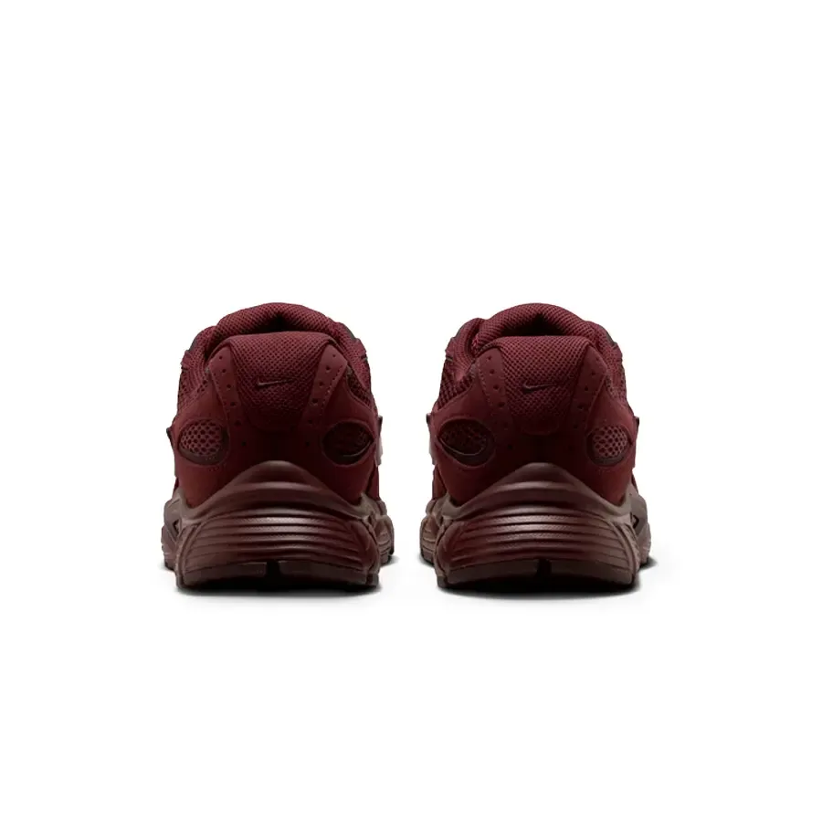 Imagen 3 de 6 de Zapatillas Nike V5 Rnr-BORDO